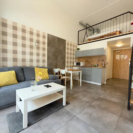 Airport With Mezzanine By Bookinghost Apartament *