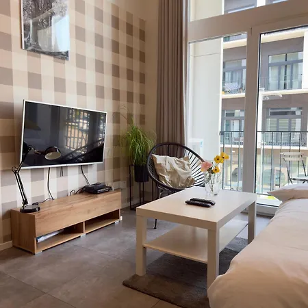 Apartament Airport With Mezzanine By Bookinghost